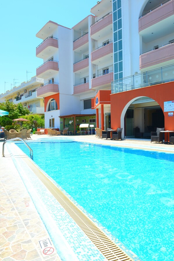 Outdoor pool - Panorama Hotel (Rhodes)