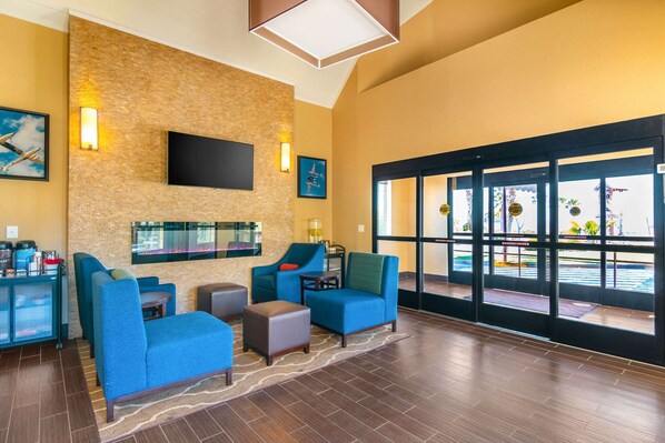 Lobby - Comfort Inn & Suites Mojave (Mojave)