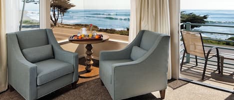 Superior Room, 1 King Bed, Balcony, Ocean View | Premium bedding, pillowtop beds, individually furnished