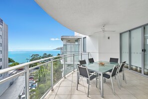Terrace/patio - Vision Apartments (Cairns)