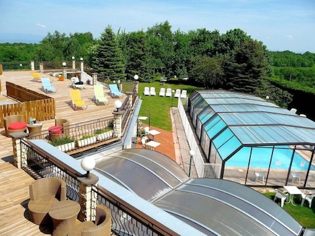 Exterior. Logis La Rose des Vents