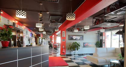 Enzo Hotels Cannes Ecluse by Kyriad Direct