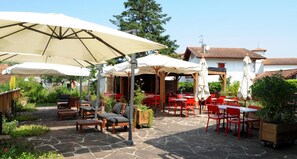 Lunch and dinner served, French cuisine - Xoko-Goxoa (Saint-Michel)