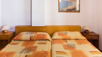 Brankas, Wi-Fi gratis, dan seprai linen