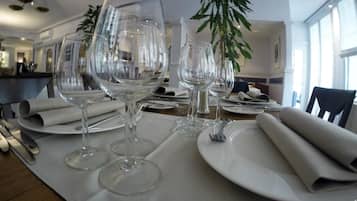 Dineren