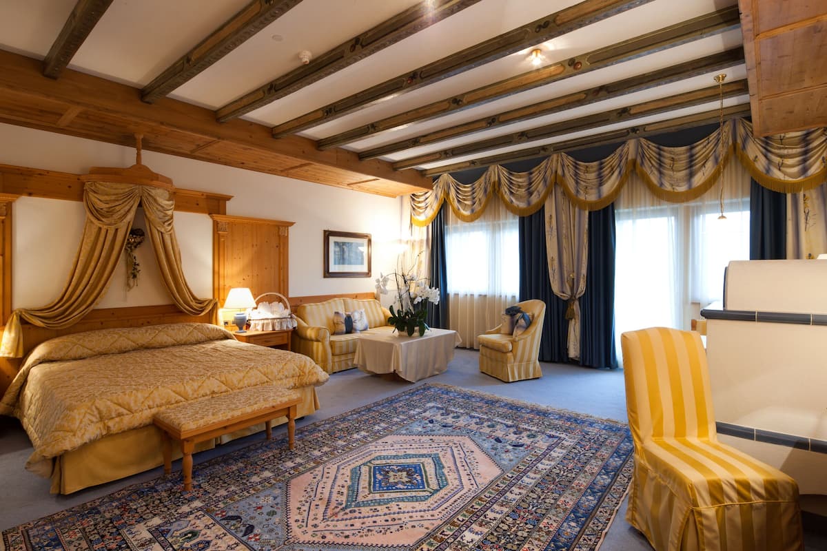 studio suite | 1 bedroom, egyptian cotton sheets, premium bedding, down duvets