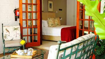 Luxury-Doppelzimmer, eigenes Bad, Erdgeschoss | Terrasse/Patio