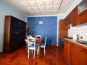 In-room dining - Casa dei Mercanti Town House (Lecce)