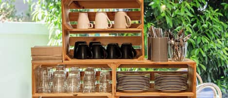 Daily buffet breakfast (EUR 11 per person)