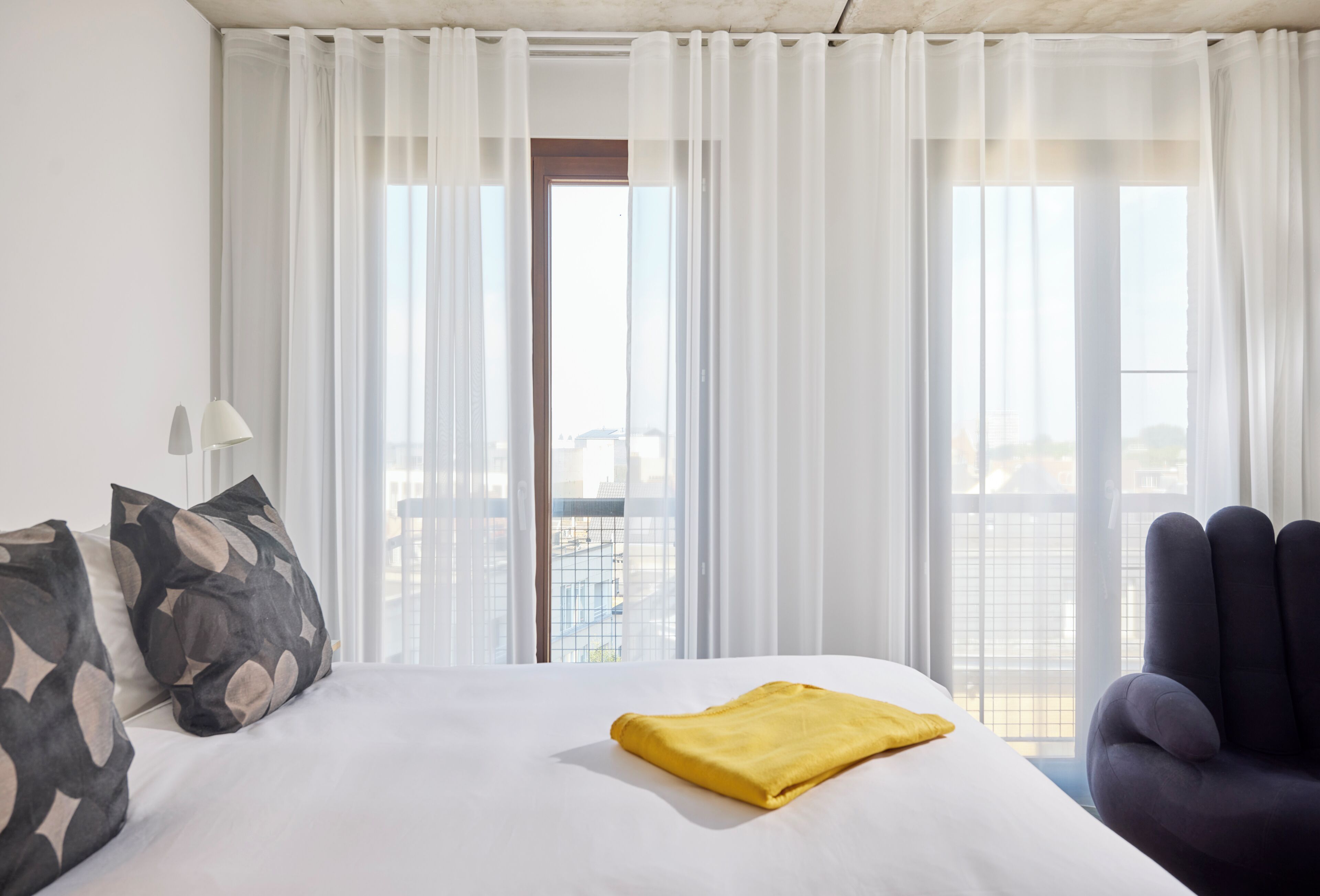 executive | egyptian cotton sheets, premium bedding, down duvets