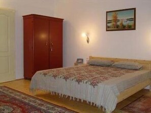 Literie de qualité supérieure, couette en duvet d'oie, minibar