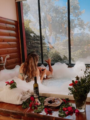 Luxury Suite, Jetted Tub, Valley View - Ein Harod Country Suites & Guesthouse (Gilboa)