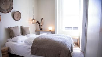 Doppelzimmer, 1 Schlafzimmer (140cm bed) | Bügeleisen/Bügelbrett, kostenloses WLAN, Bettwäsche