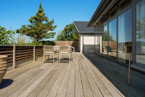 Habitación doble, 1 habitación (140cm bed) | Terraza o patio