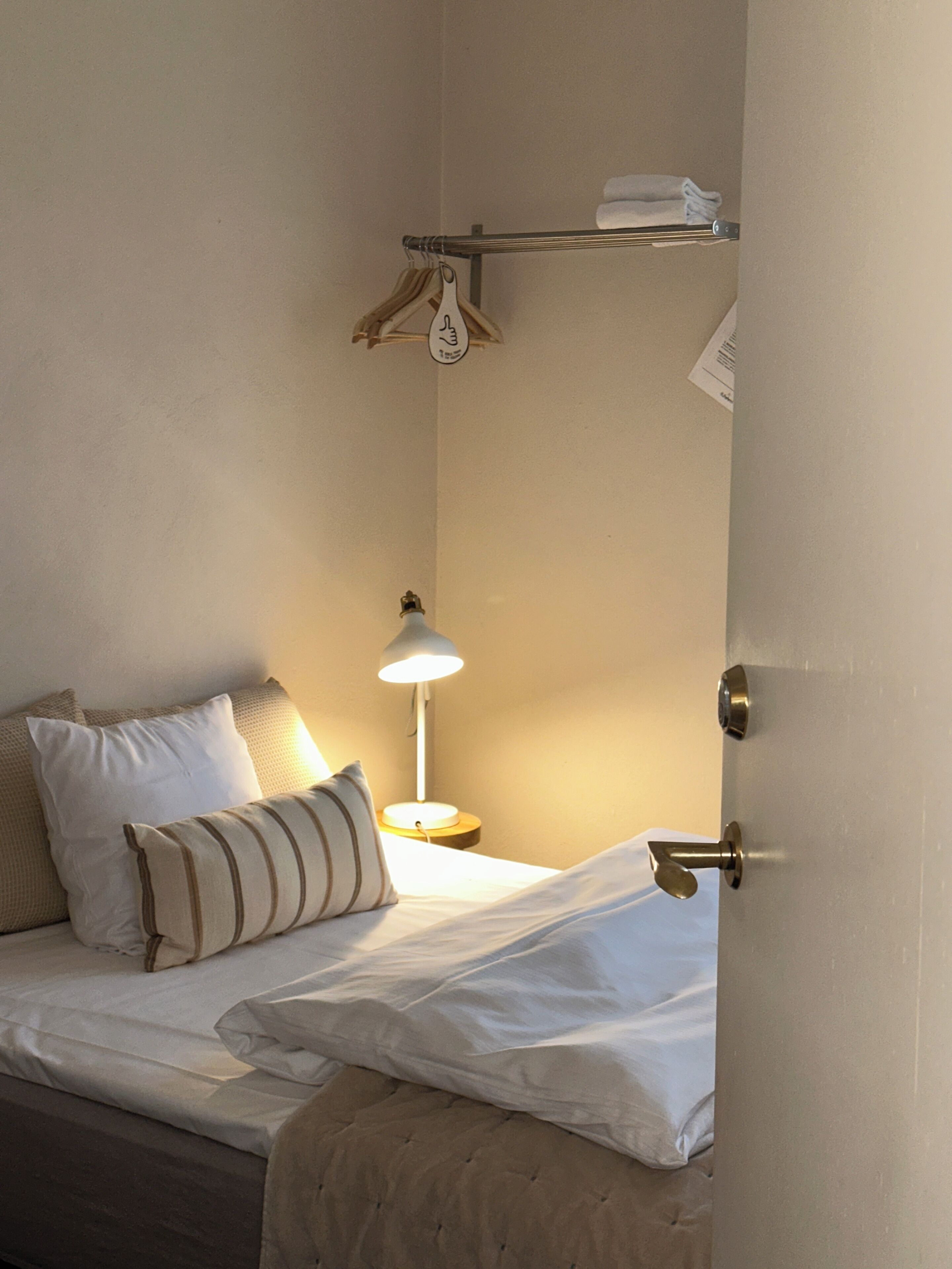 Single Room, Shared Bathroom