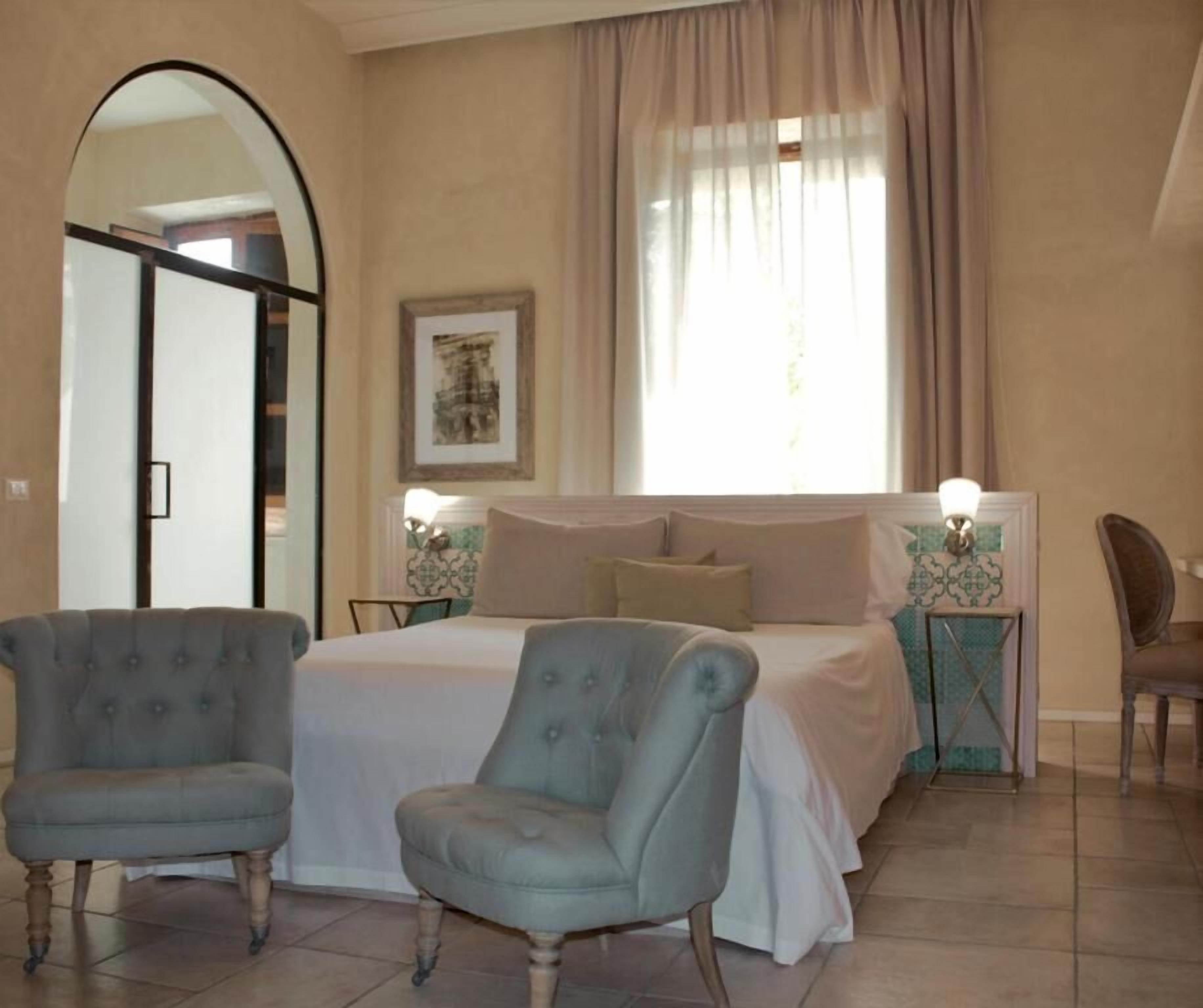 尊尚開放式套房 | 羽絨被、迷你吧、獨特設計、獨特裝修