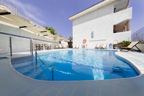 Outdoor pool - Atheras (Ikaria)