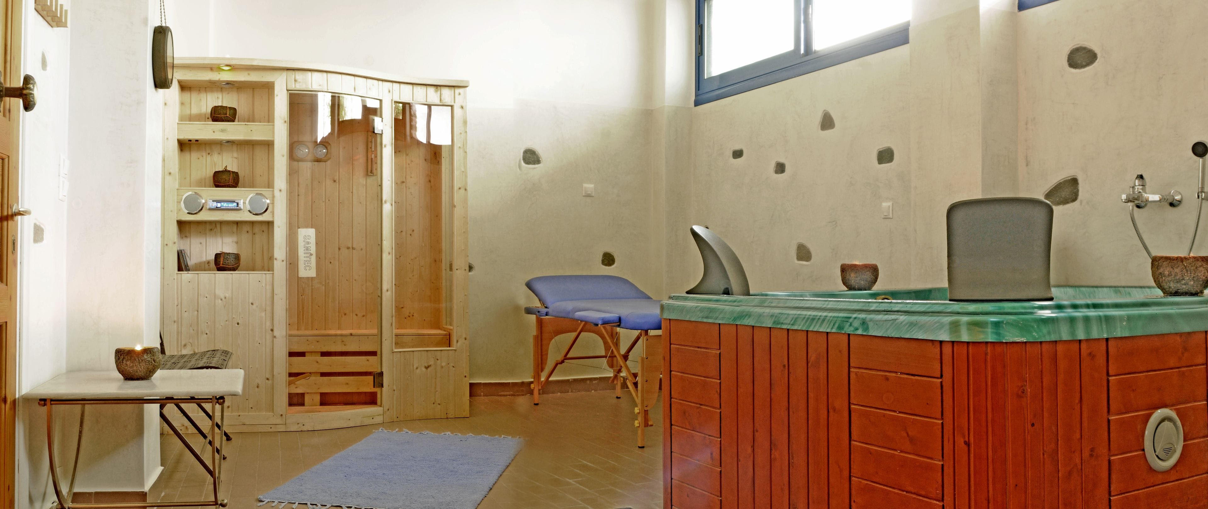 sauna, hot tub, massages