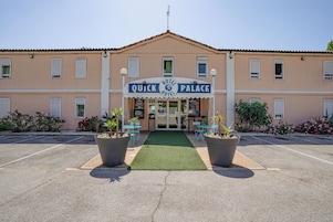 Façade de l’hébergement