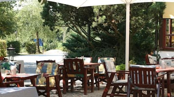 Frühstück, Mittagessen und Abendessen