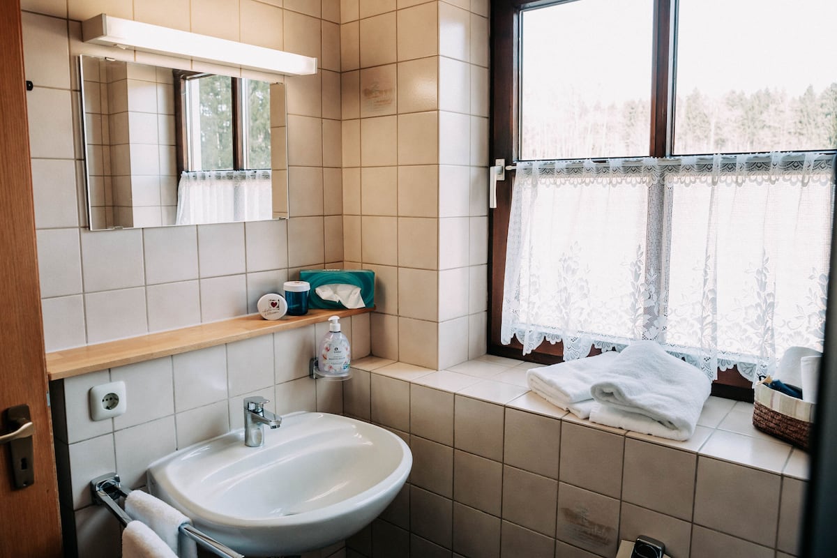 1 bedroom, in-room safe, individually decorated, desk