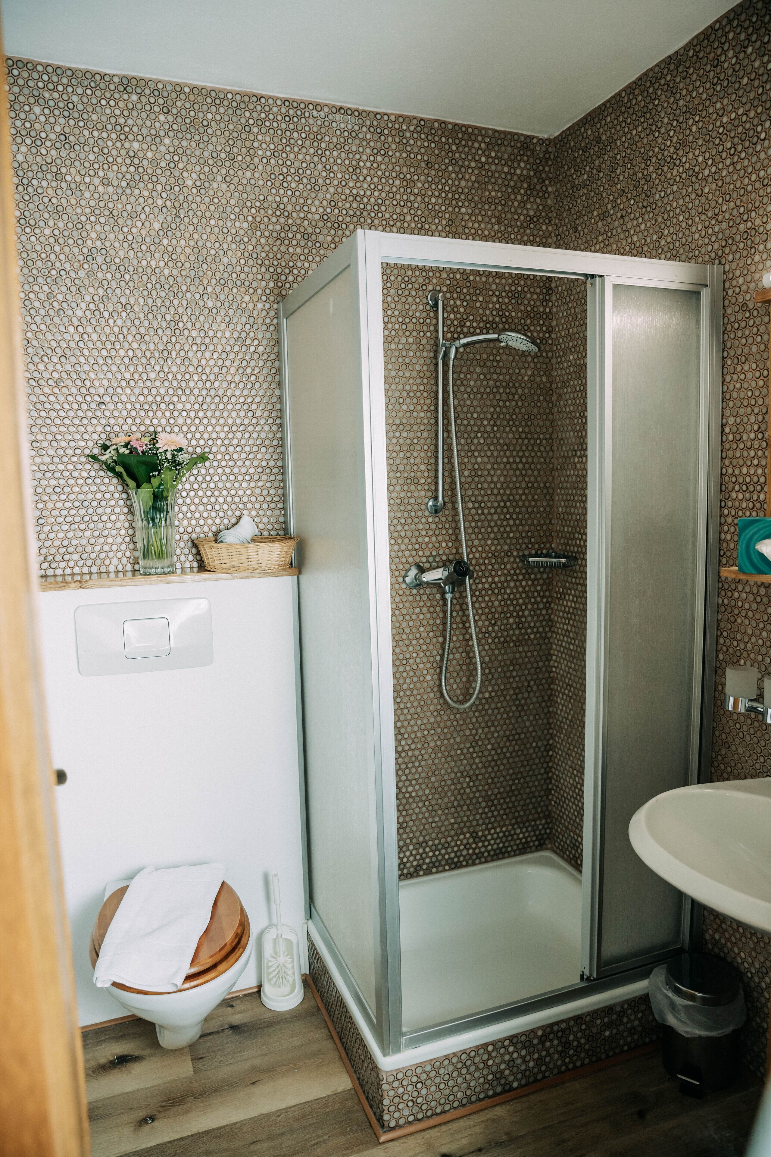 Double Room | Bathroom