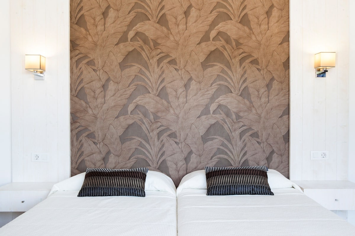 double room | in-room safe, free wifi