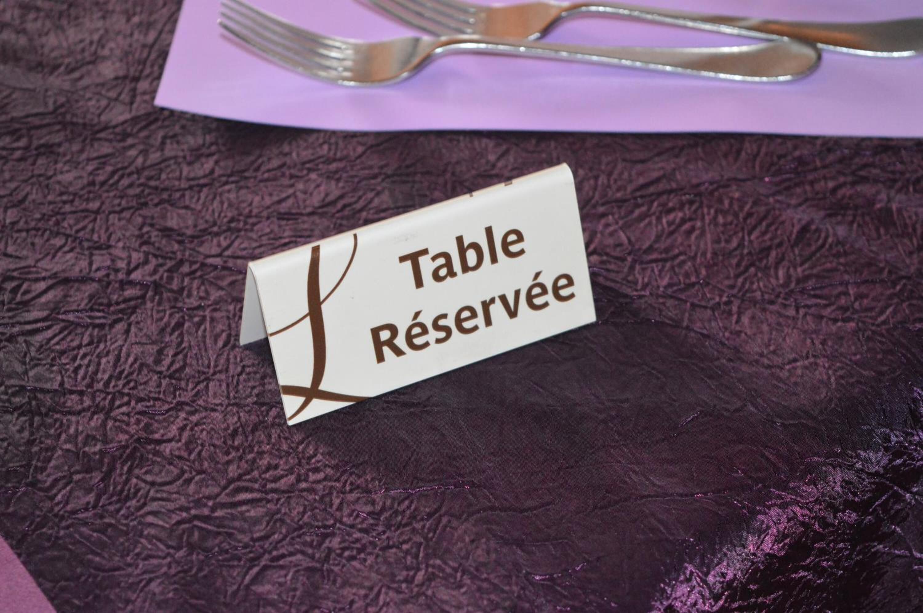 lunch and dinner served