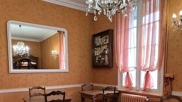 Daily buffet breakfast (EUR 12.50 per person)