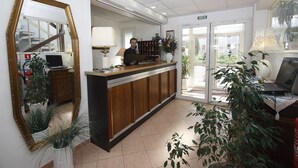 Reception - Hotel Eden (Martigues)