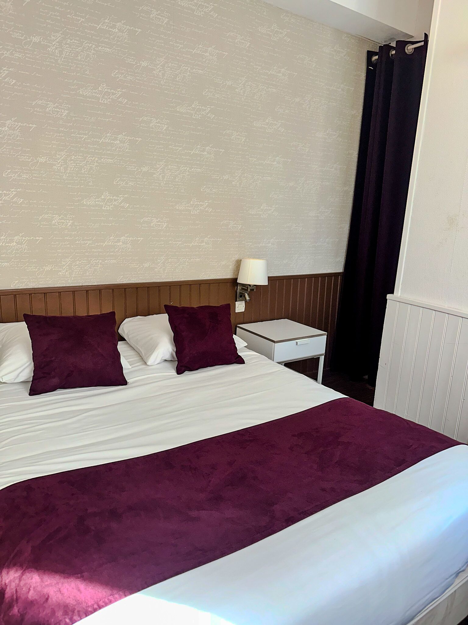 standard triple room | 1 bedroom, desk, blackout curtains, soundproofing