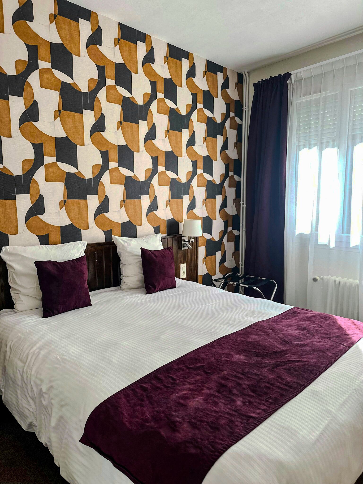 comfort double room | 1 bedroom, desk, blackout curtains, soundproofing