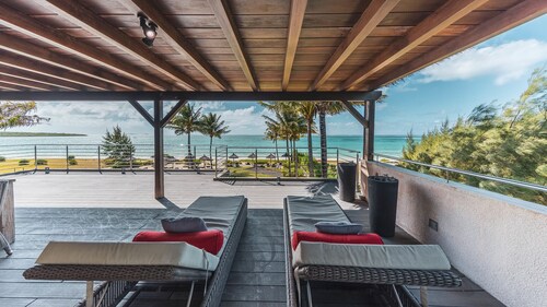 Paradise Beach by Horizon Holidays