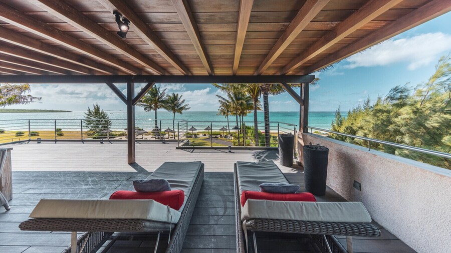 Paradise Beach by Horizon Holidays