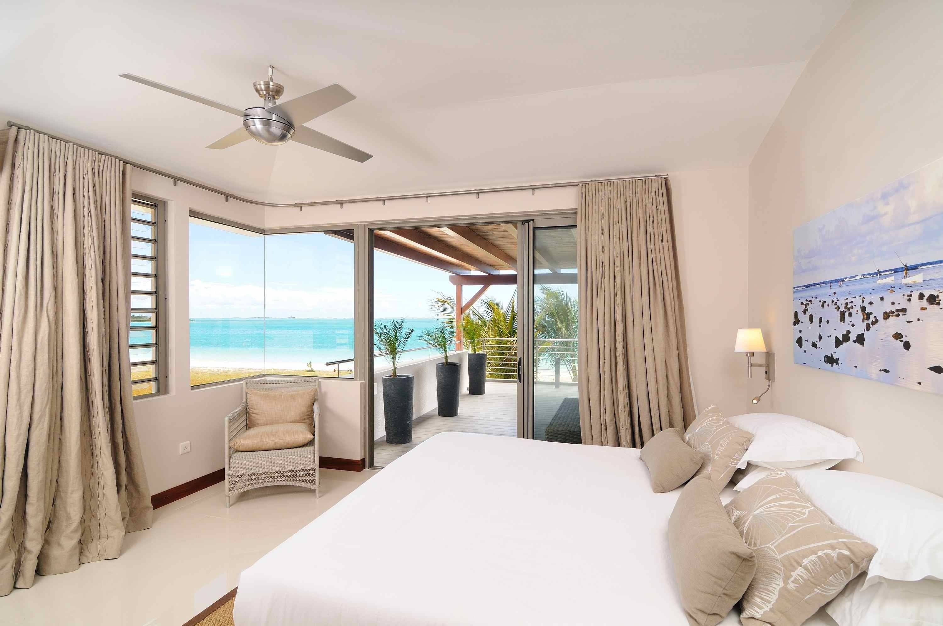 Family Penthouse | 4 bedrooms, in-room safe, desk, soundproofing