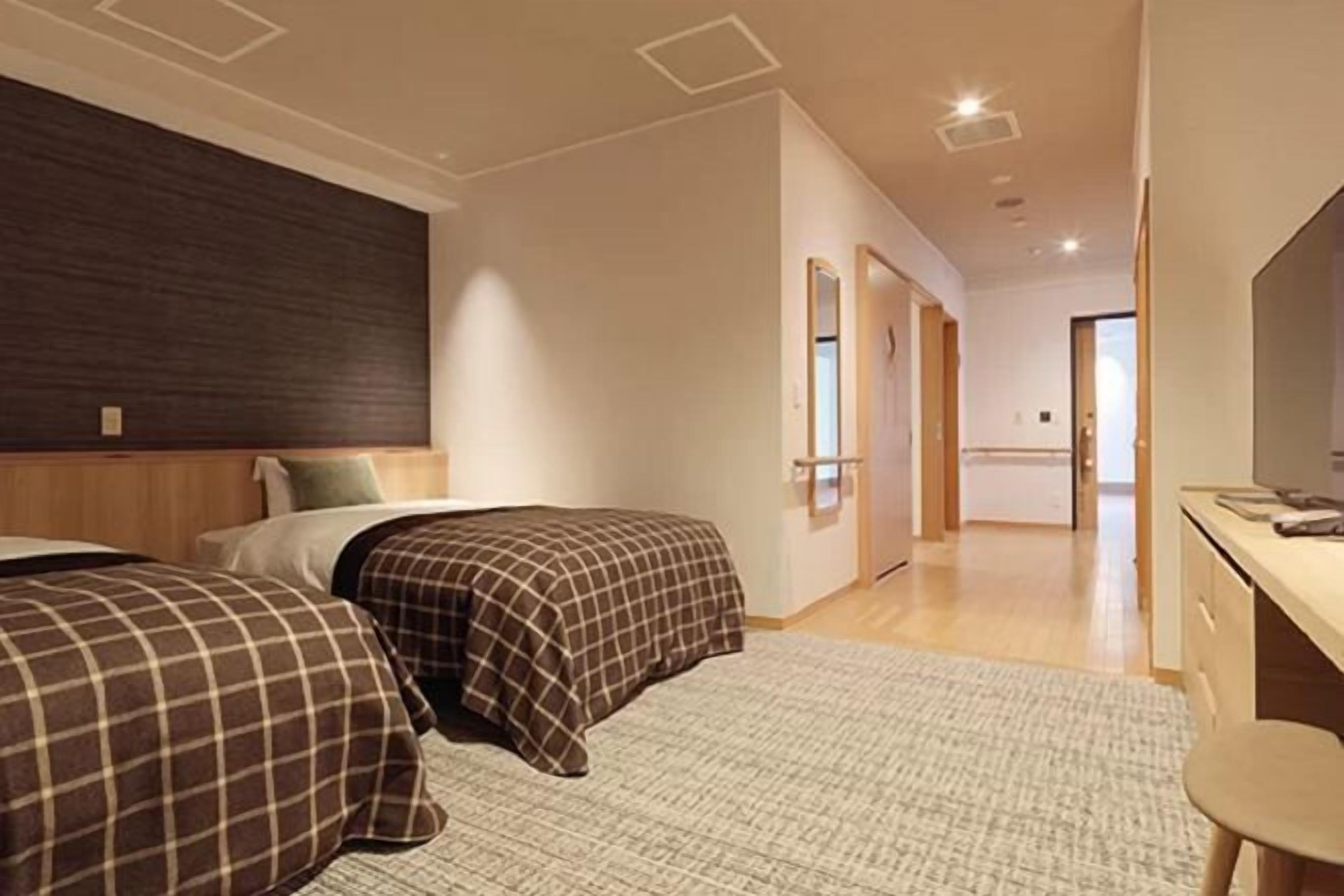 In-room safe, iron/ironing board, free WiFi, bed sheets