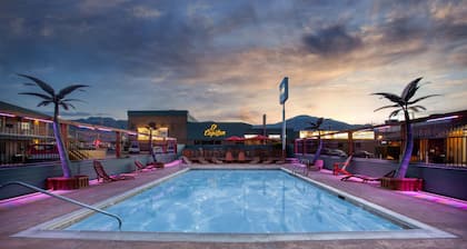 Travelodge by Wyndham Hawthorne