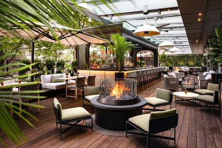 The Ritz Carlton, Toronto - Image 2