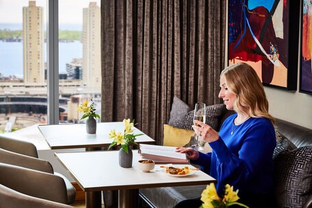 The Ritz Carlton, Toronto - Image 100