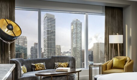 The Ritz Carlton, Toronto - Image 36