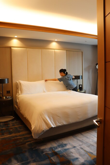 The Ritz Carlton, Toronto - Image 111