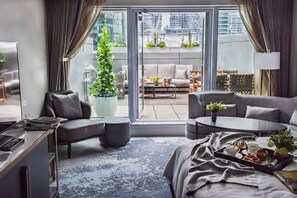 Room, 1 King Bed, Terrace