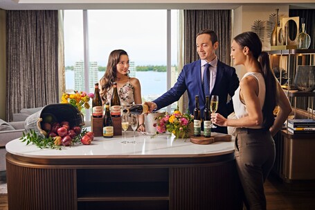The Ritz Carlton, Toronto - Image 85