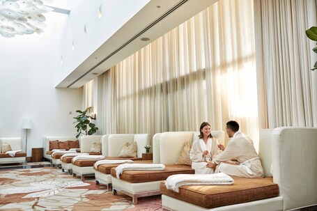 The Ritz Carlton, Toronto - Image 7