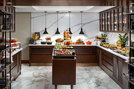 The Ritz Carlton, Toronto - Image 26