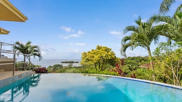 Luxury Villa, 1 Bedroom | Premium bedding, individually decorated, individually furnished, desk