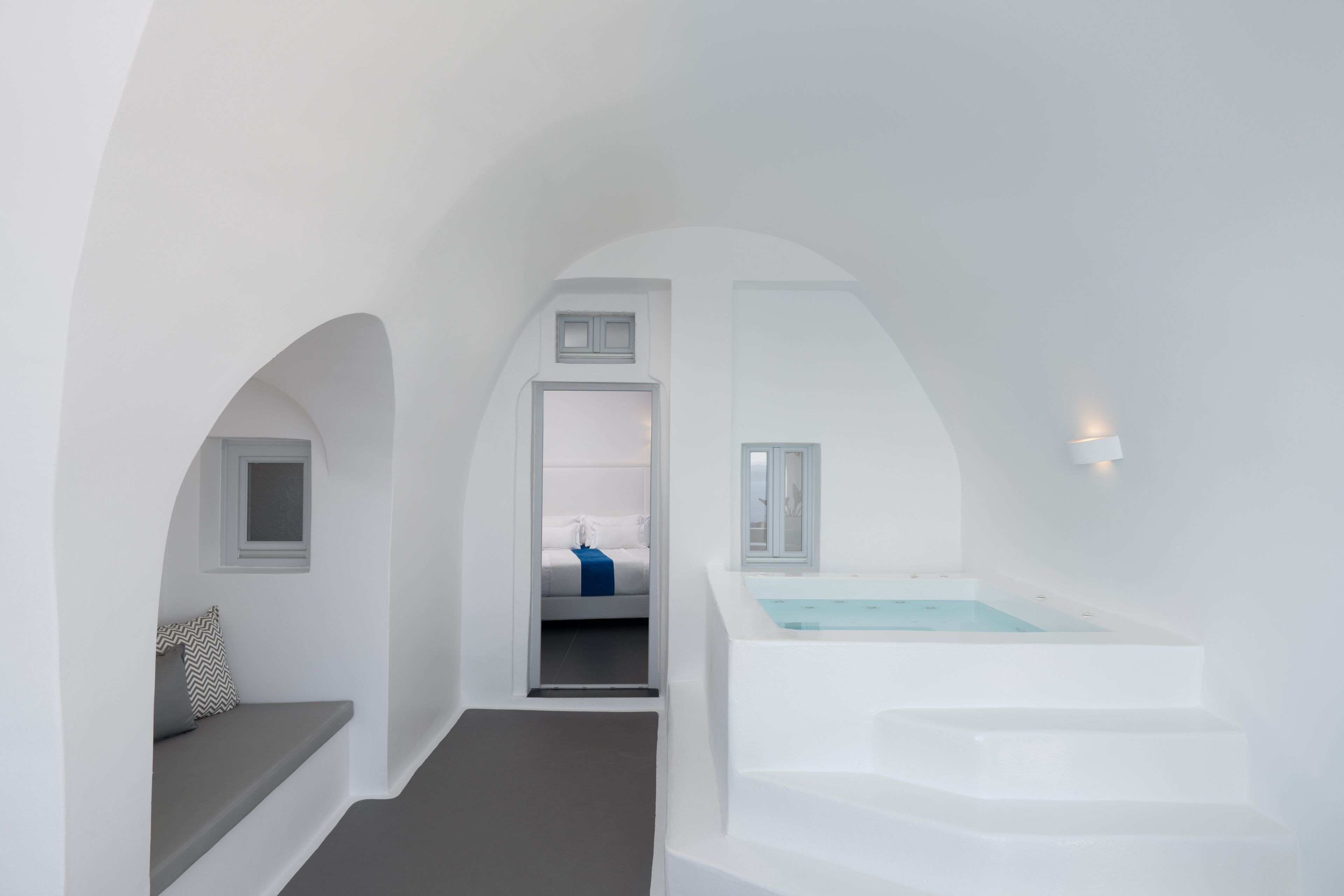 Katikies Villa Santorini - The Leading Hotels Of The World Santorini interior view 8