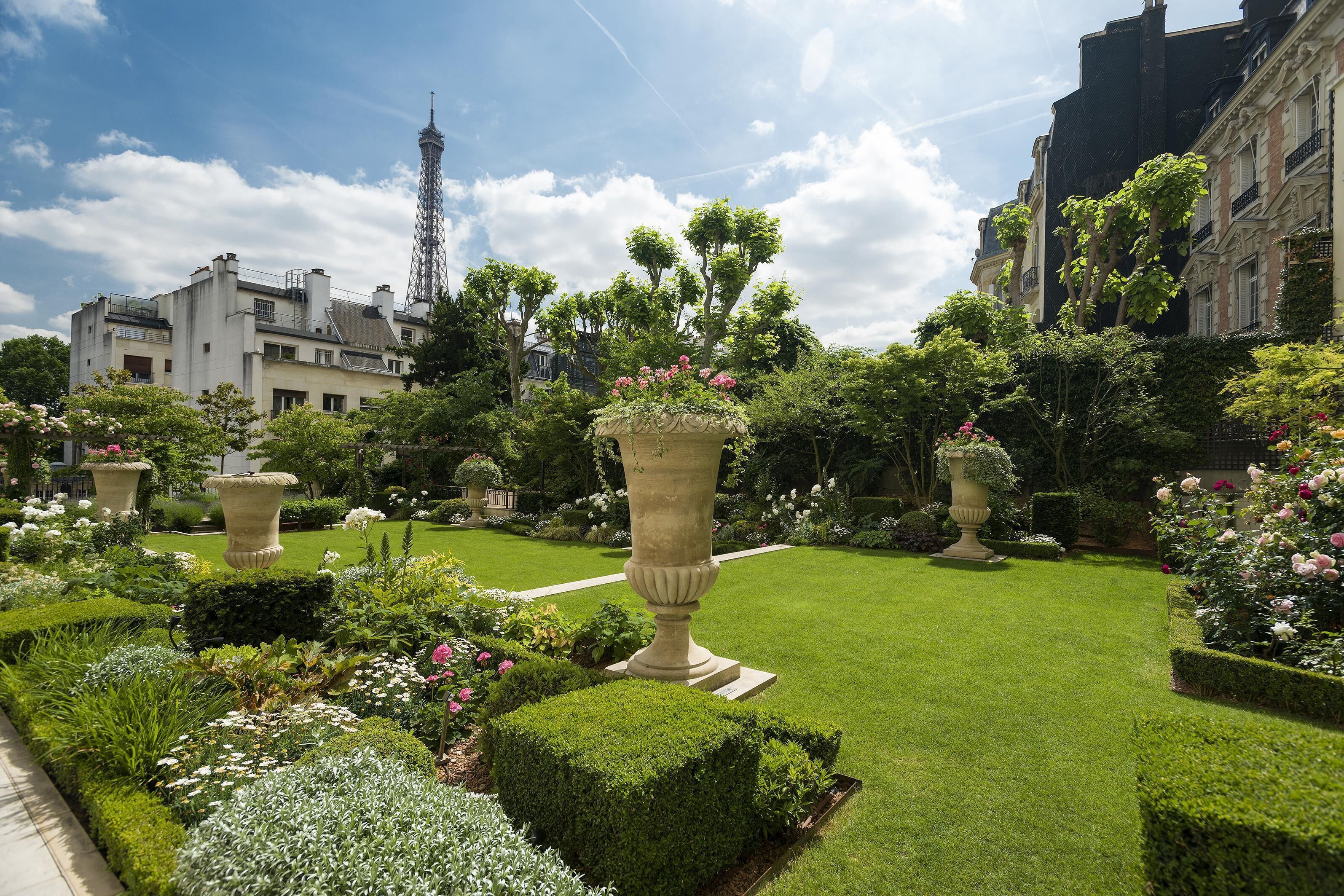 Photo - Shangri-La Paris Hotel