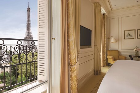 Shangri La Paris - Image 81