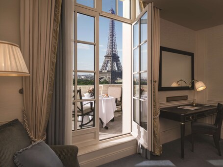 Shangri La Paris - Image 3